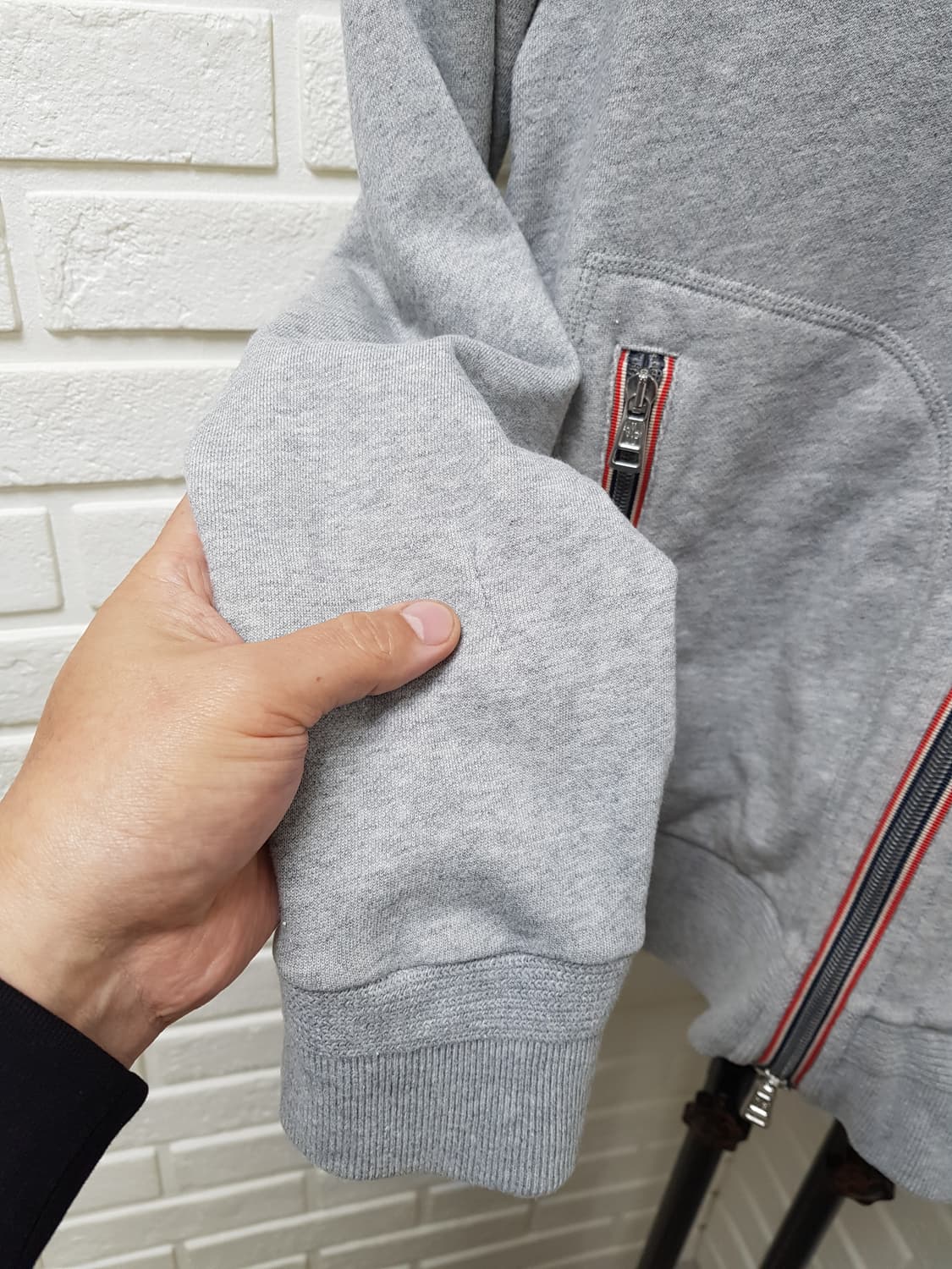 [L/정품] 몽클레어 트랙탑 져지 그레이 상품이미지7