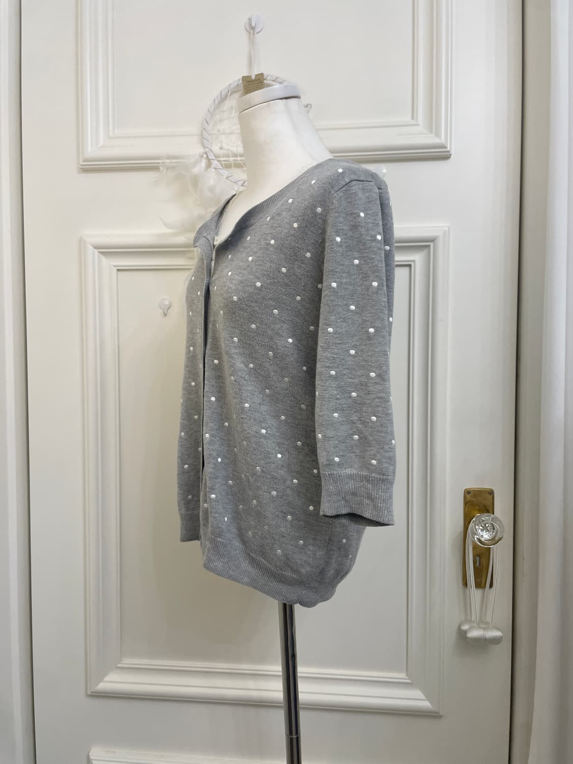 gray white dot embroidery puff cardigan 상품이미지2