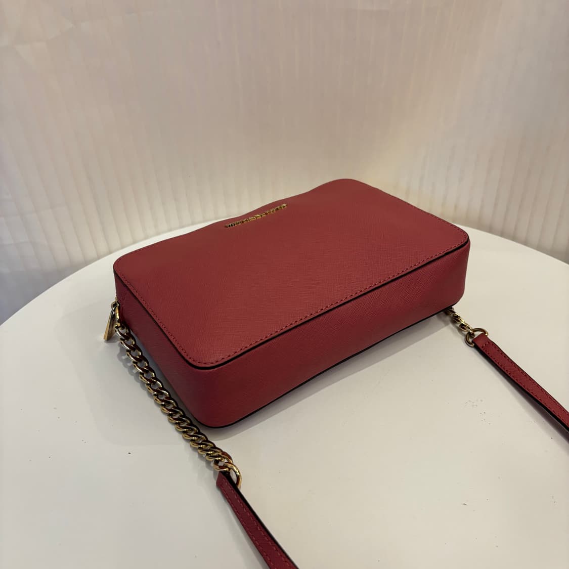 정품 마이클코어스 사피아노 크로스백     상품이미지8