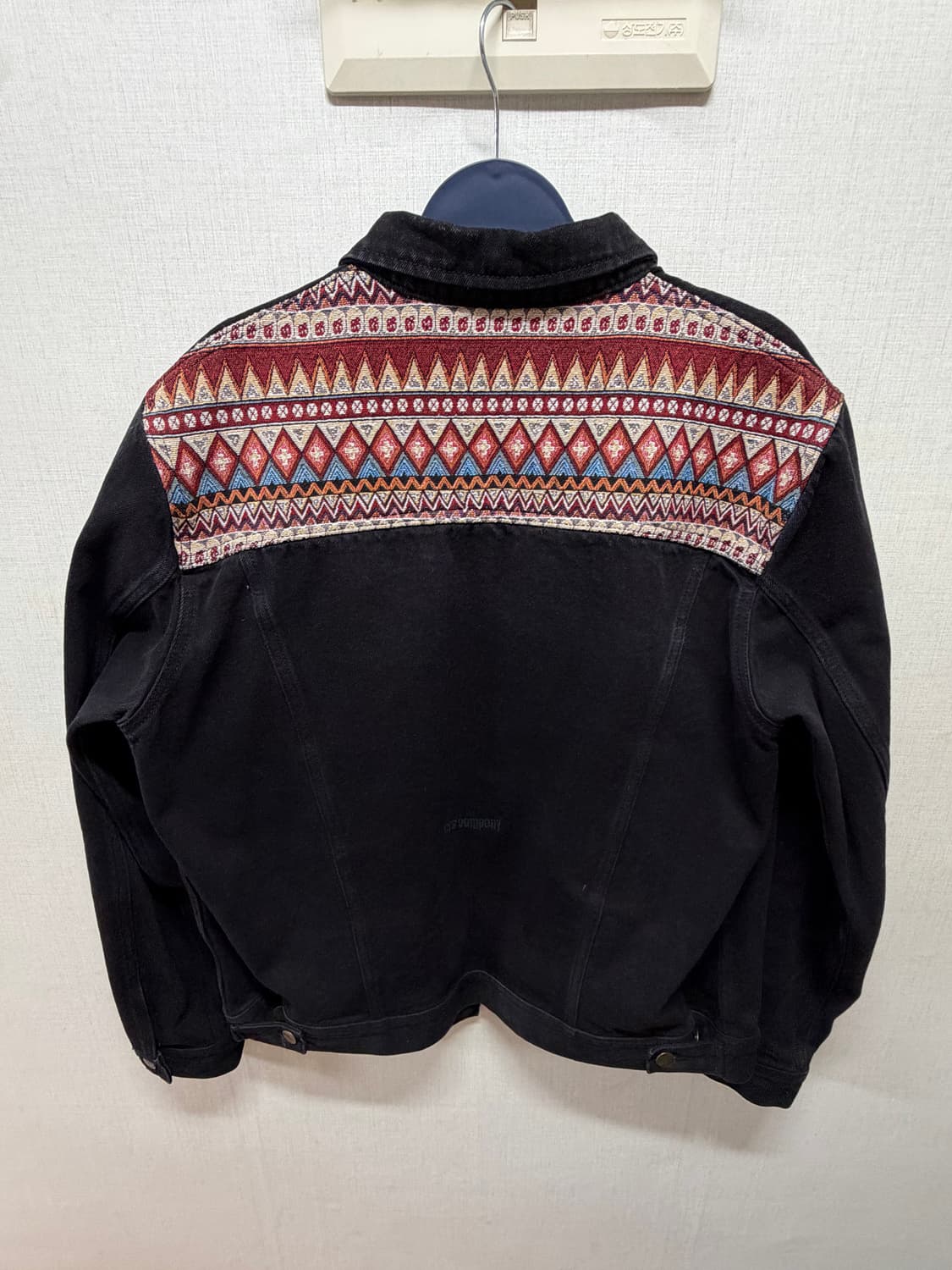 Ersco(이알에스코) 데님 트러커 자켓_블랙 상품이미지1