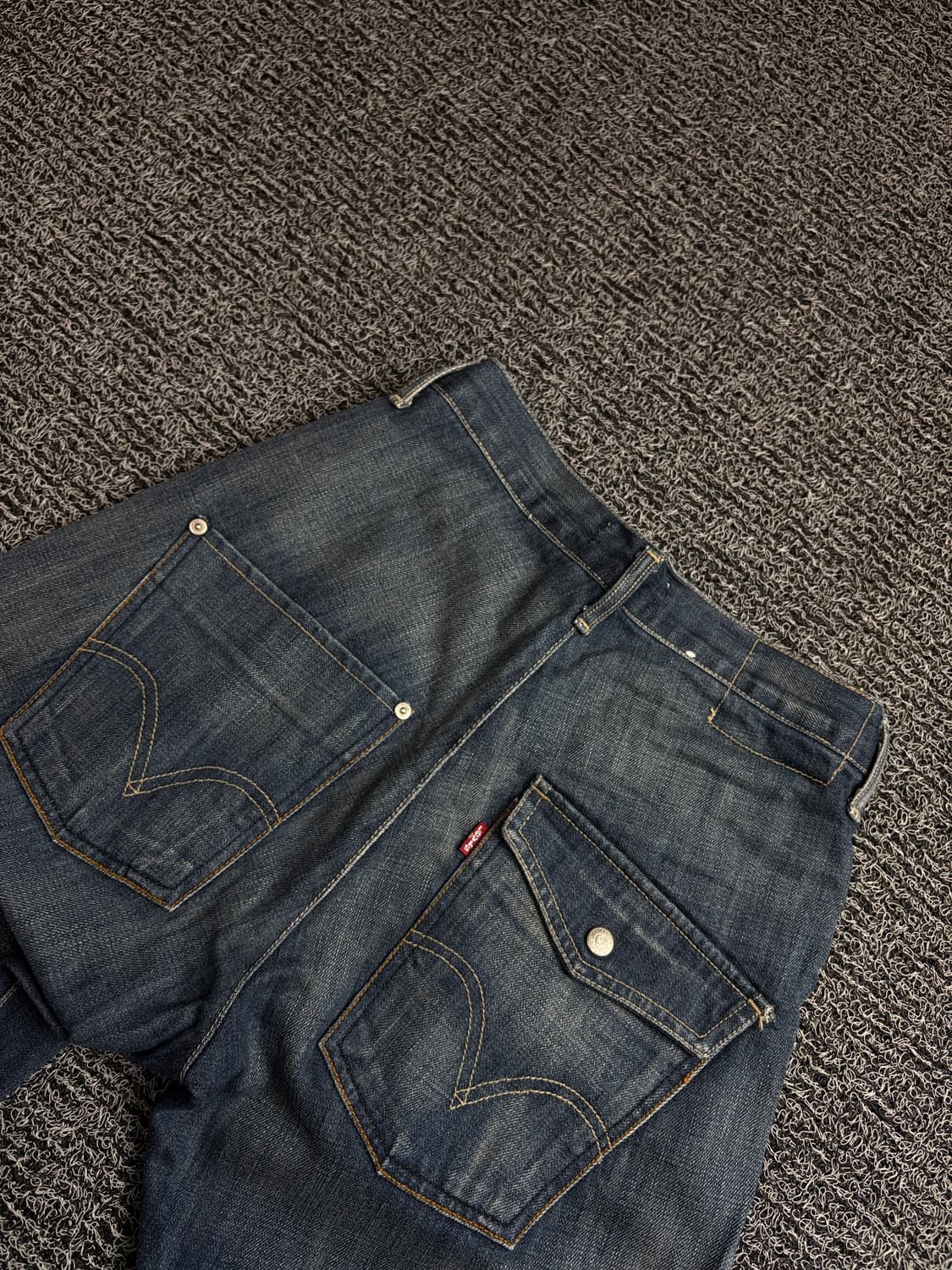 리바이스 엔지니어드진 루드핏 커브드 데님 팬츠 1860 상품이미지5