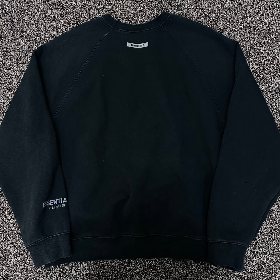 에센셜 기모 맨투맨 블랙 L 상품이미지6