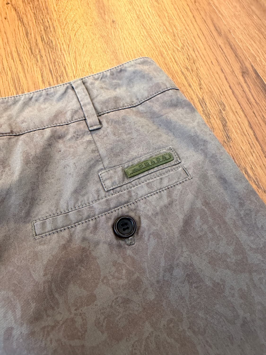 프라다 빈티지 패턴 치노 팬츠 상품이미지4