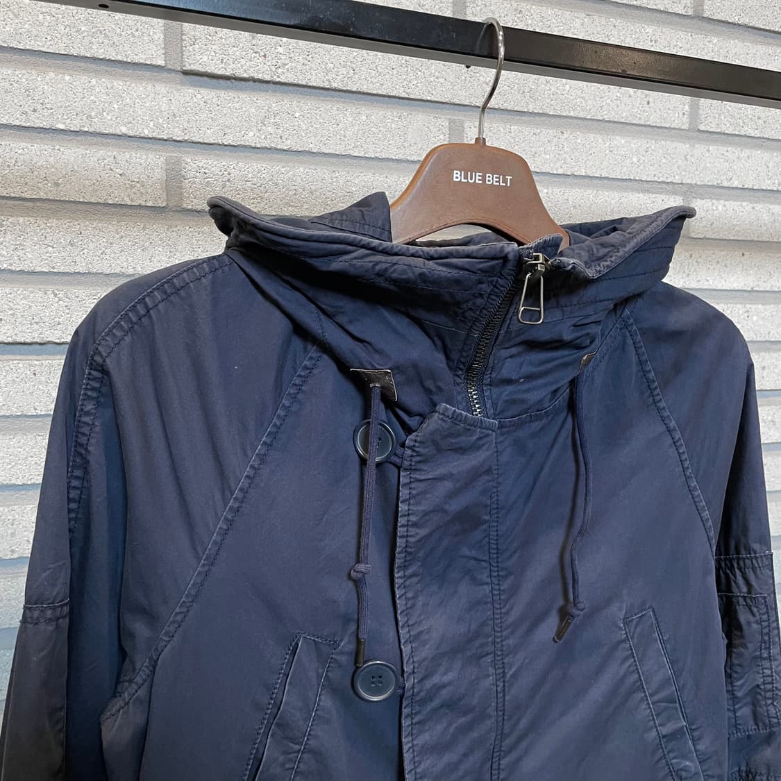 KR VINTAGE 후드 필드 자켓 허리 스트링 4포켓 디테일 네이비 상품이미지4