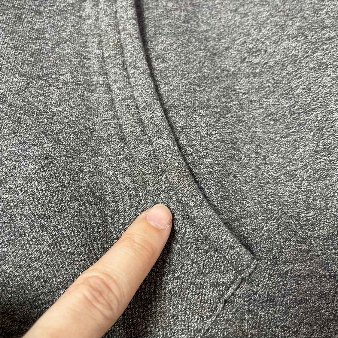 캘빈클라인진스 딥그레이 로고 프린팅 후드티 M 상품이미지5