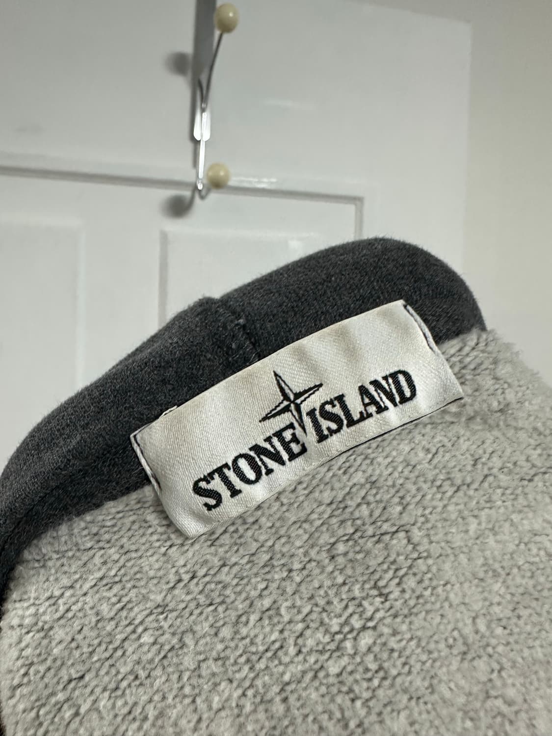 스톤아일랜드 후드집업 상품이미지3