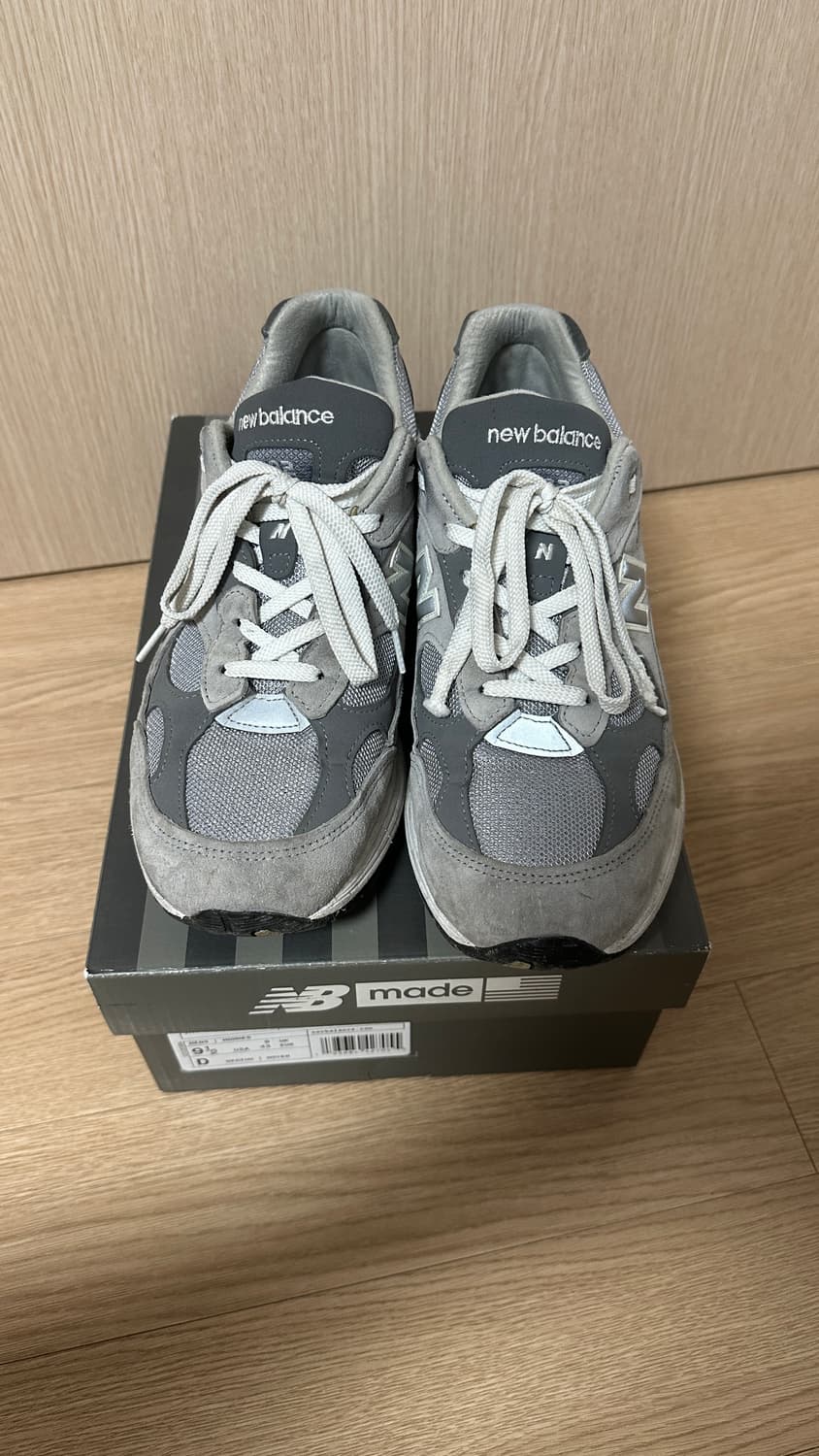 [275] 뉴발란스 992 그레이(M992GR) 상품이미지1