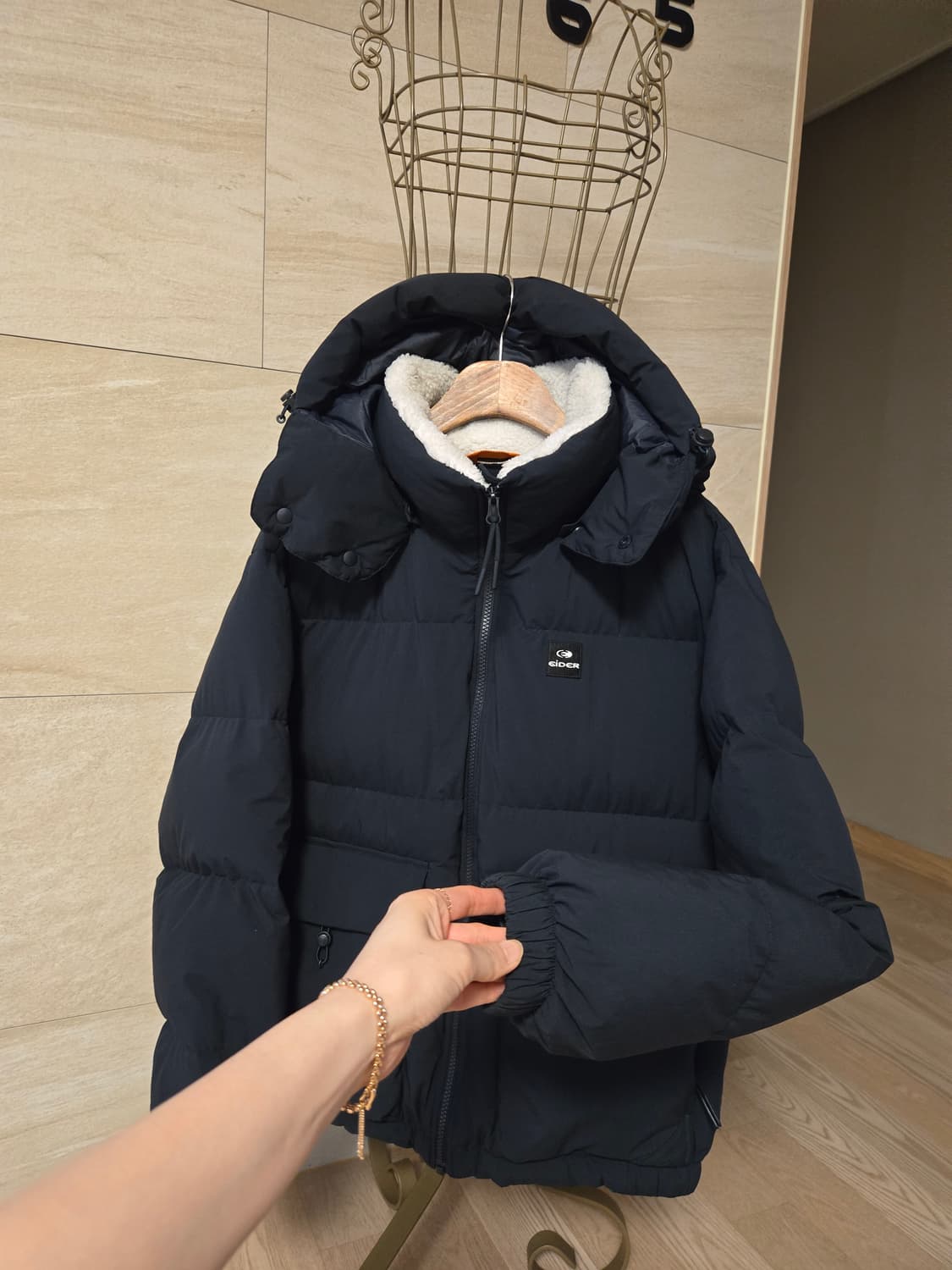 [m] 아이더 여성 구스다운 패딩 상품이미지4