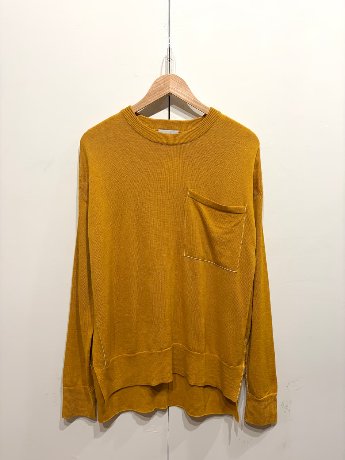 솔리드옴므 스티치 포켓 니트 슬리브 상품이미지1