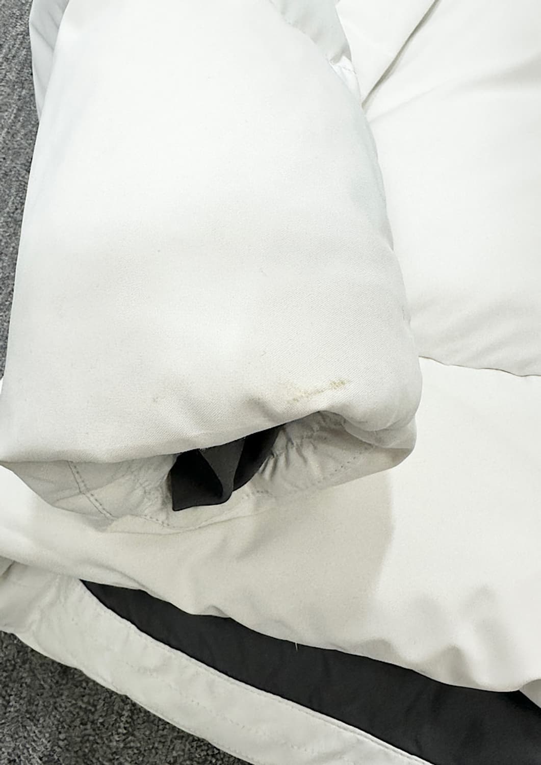 데상트 패딩  상품이미지5