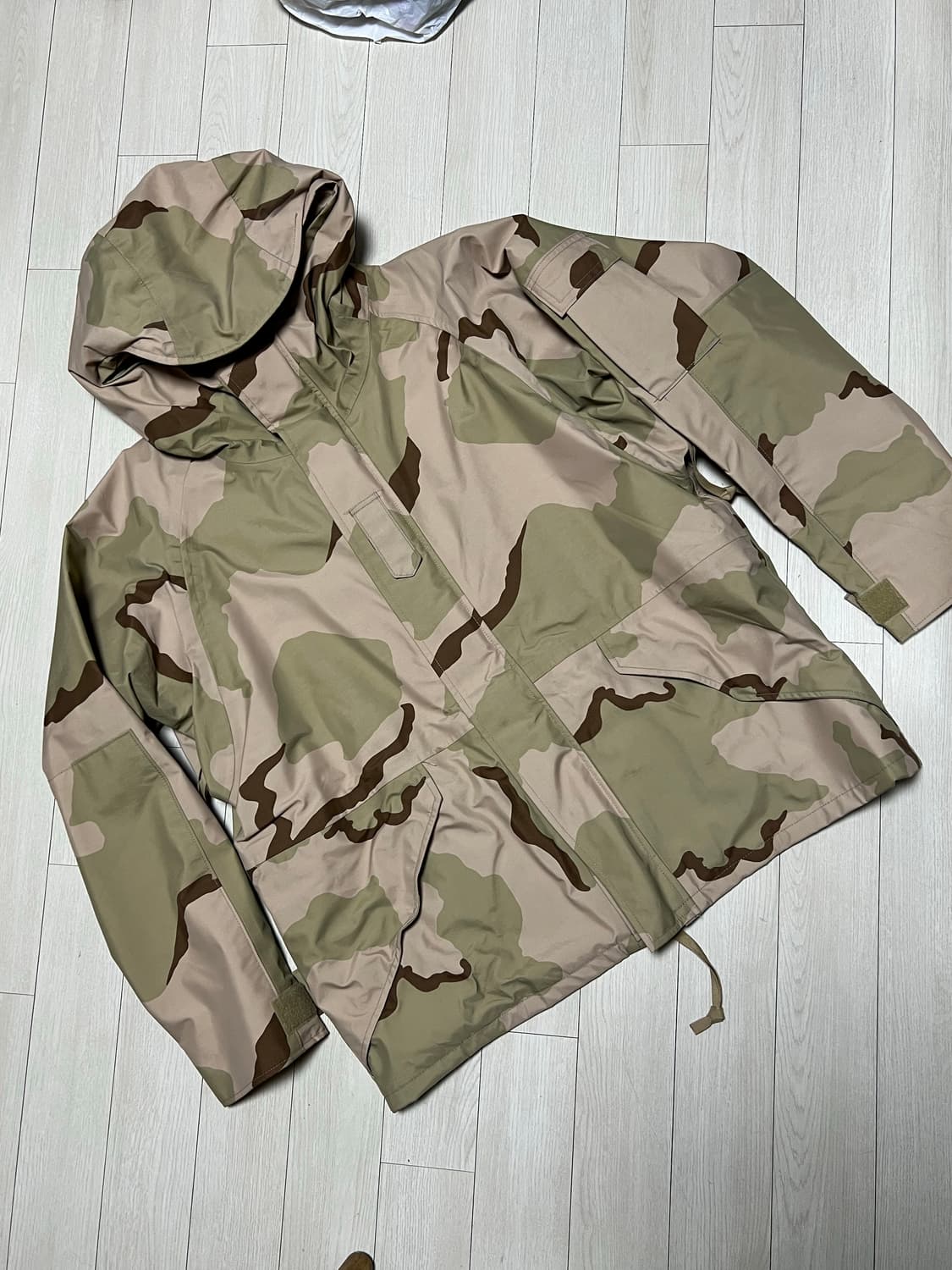 오리지널미군 ECWCS GEN1 L6 고어텍스 데저트 카모 파카 L/S 상품이미지1