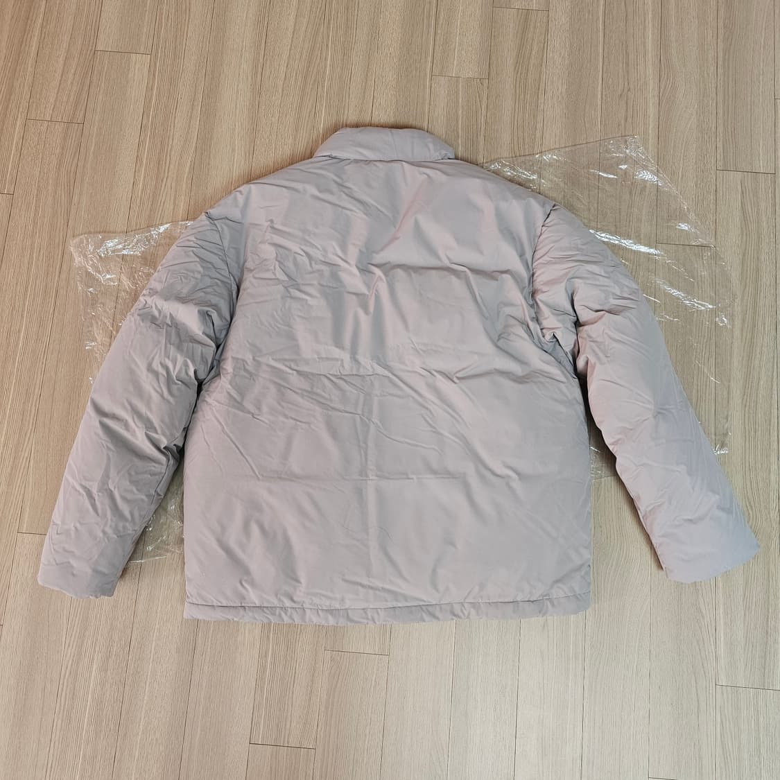 새제품) 마인드브릿지 미니멀 숏 다운 패딩 점퍼 100. 체감XL 105 상품이미지2