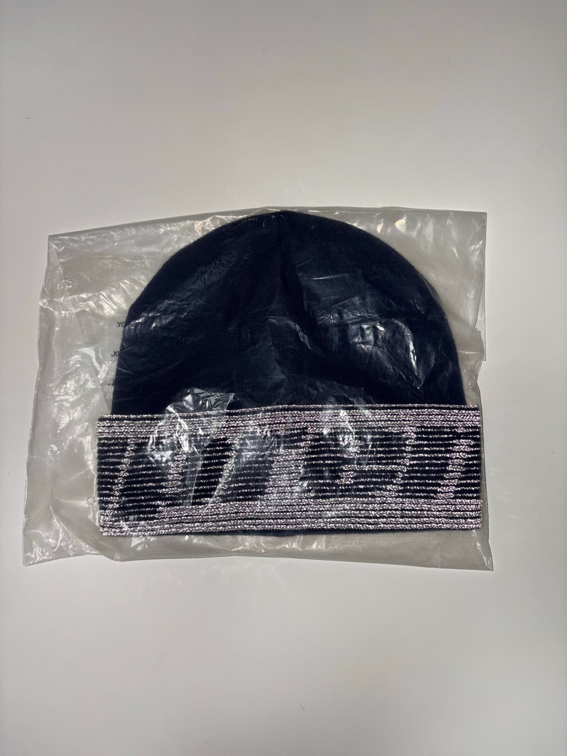 미개봉 새상품 슈프림 비니 상품이미지2