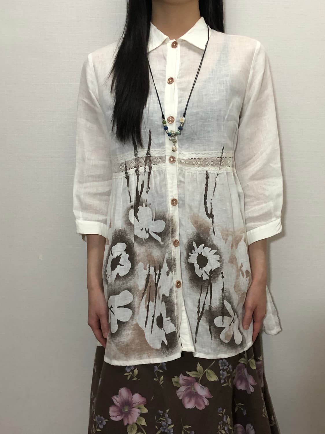 빈티지 화이트 오리엔탈 플라워 블라우스 상품이미지2