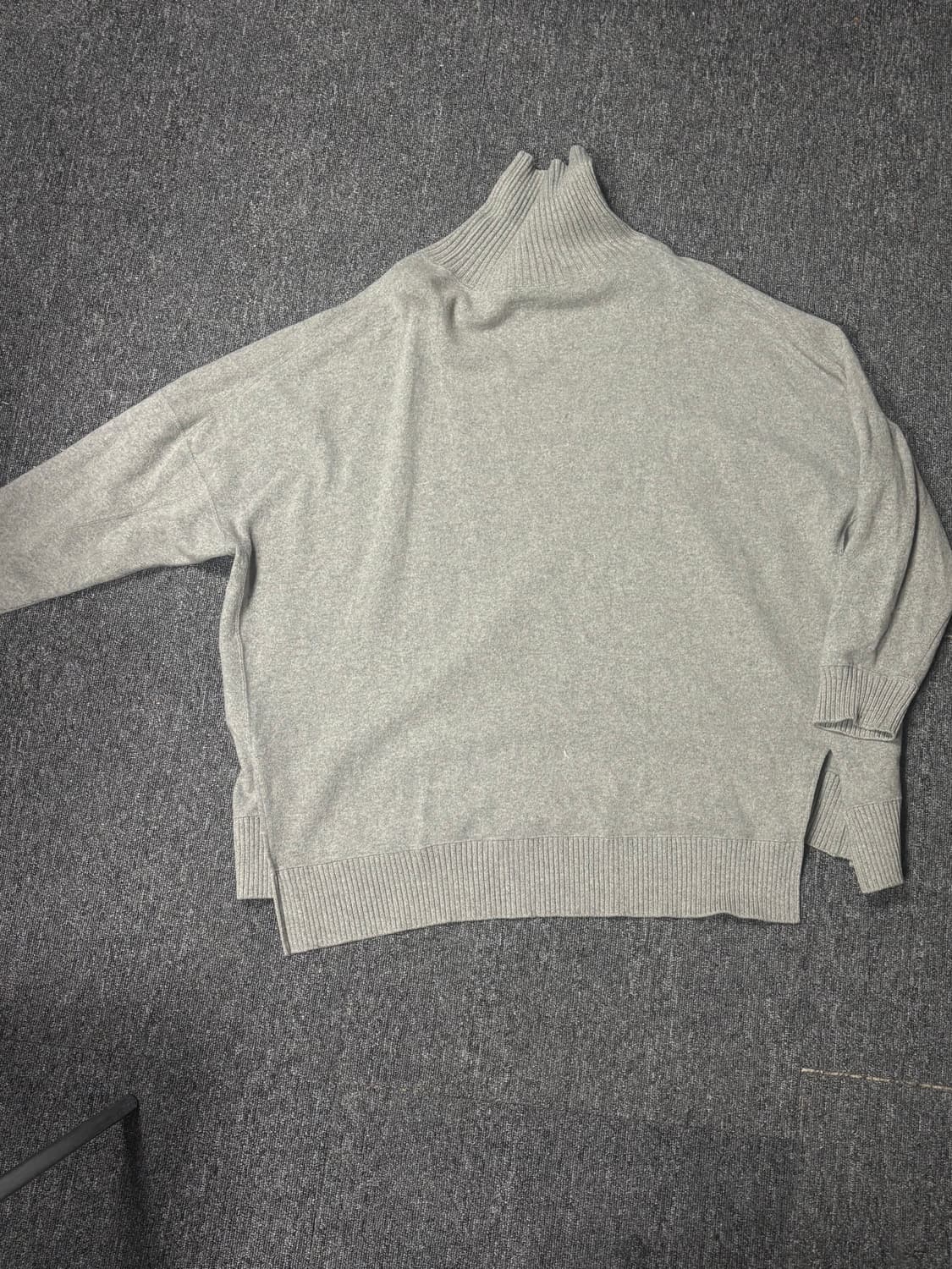 Name 풀오버 오버사이즈 니트 상품이미지2