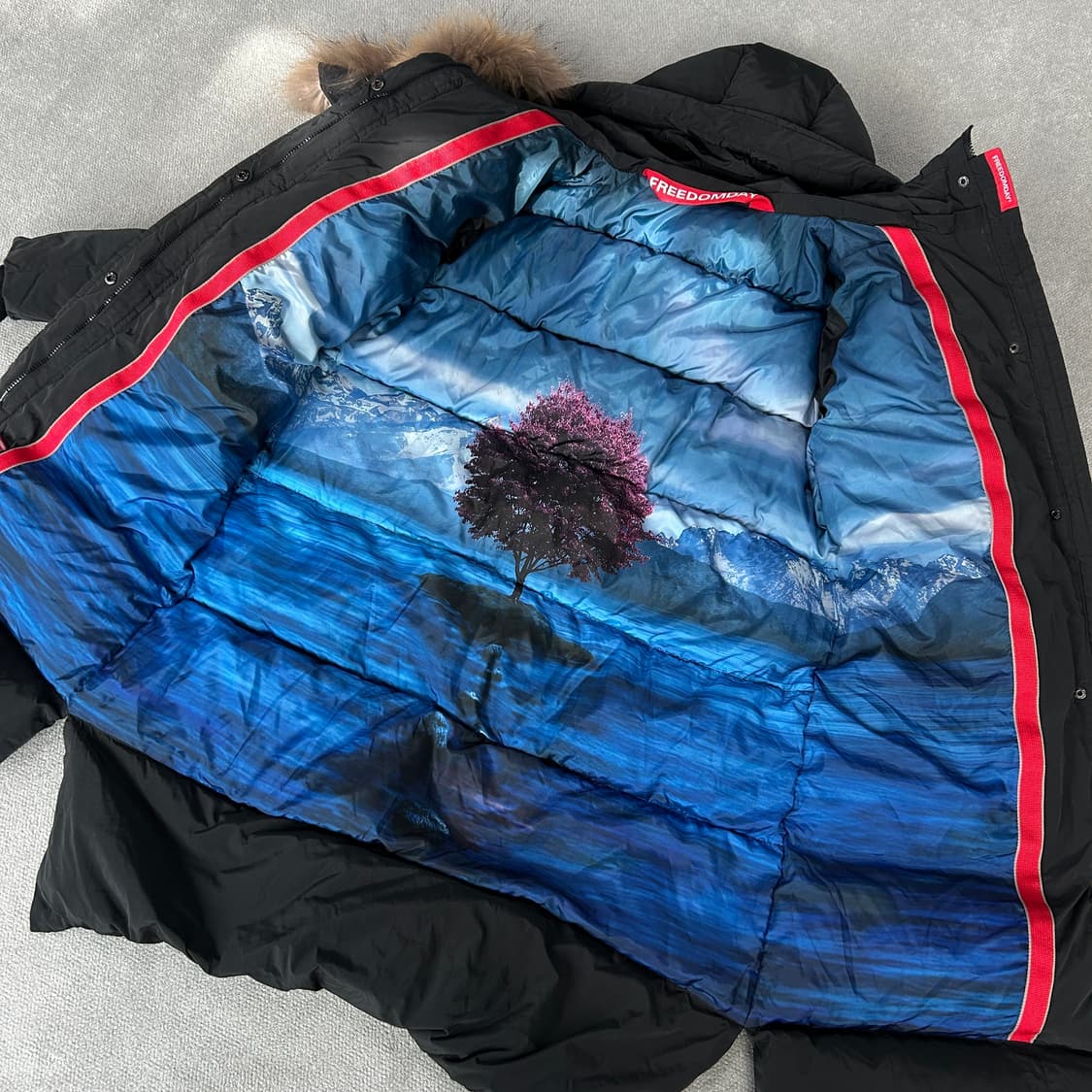 프리덤데이 롱패딩 이탈리아산 현재매물 없음 상품이미지3