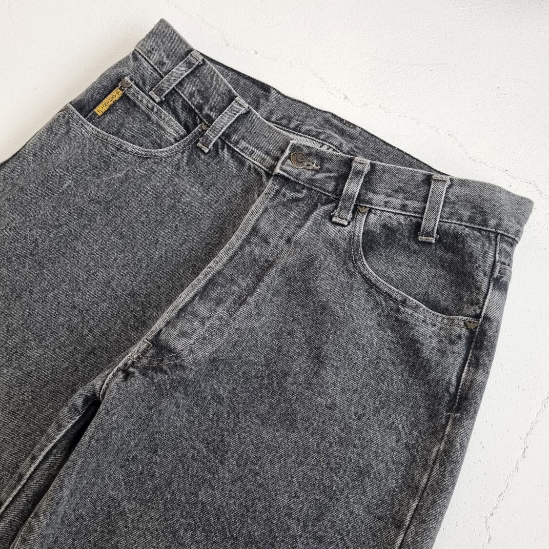 90S ARMANI JEANS 흑청 데님팬츠 - 32 상품이미지3