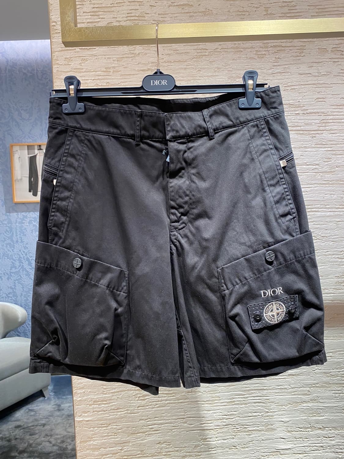 디올 x 스톤아일랜드 버뮤다 쇼츠 블랙 48사이즈 상품이미지2