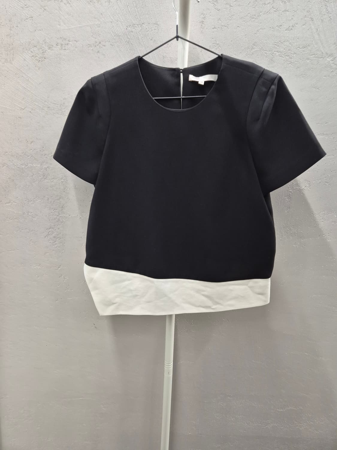 마쥬 블랙 화이트 배색 블라우스 38 상품이미지2