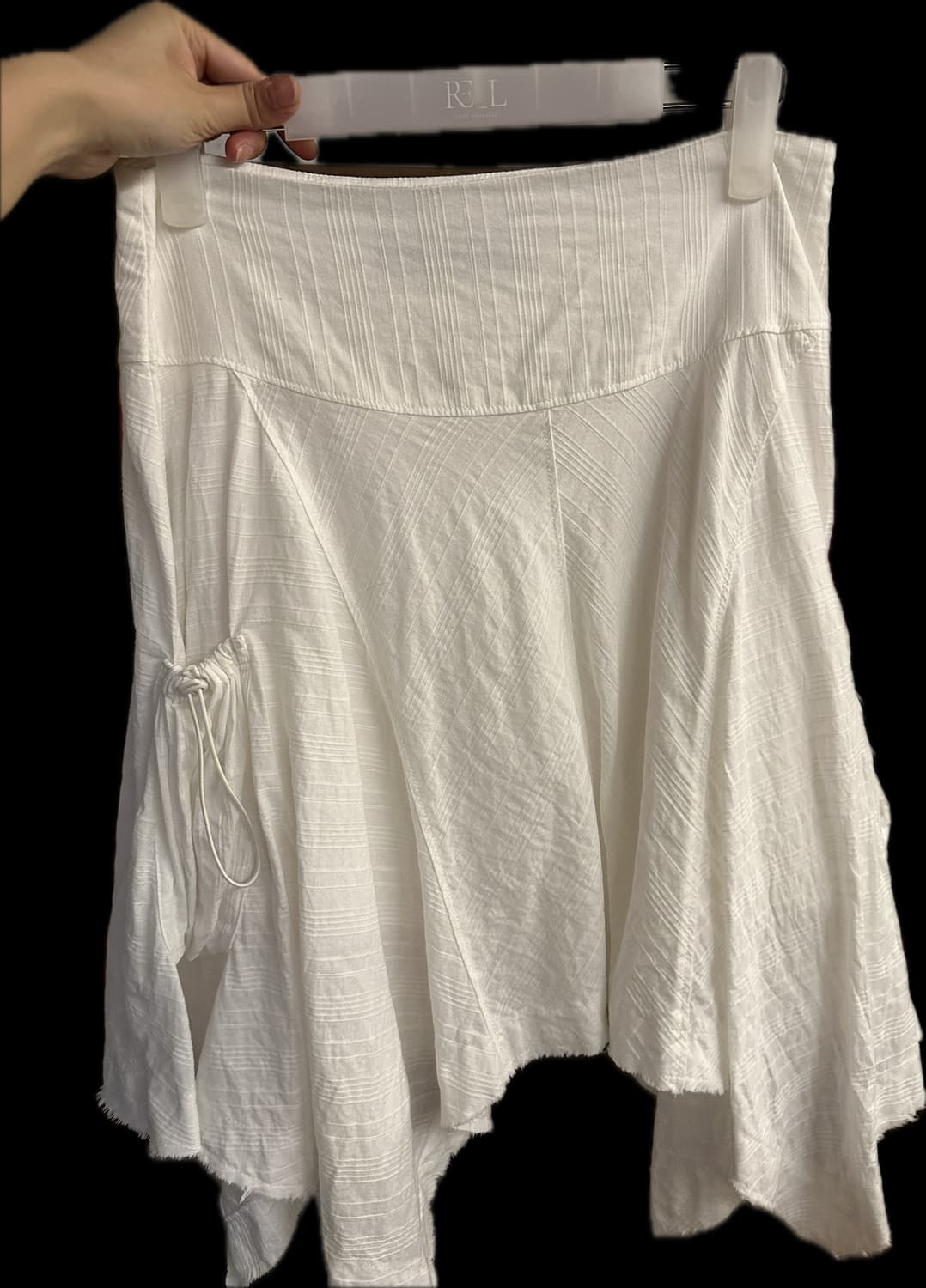 라라폭스 언밸런스 플레어 스트링 포켓 스커트 아이보리 치마 미디스커트 상품이미지3