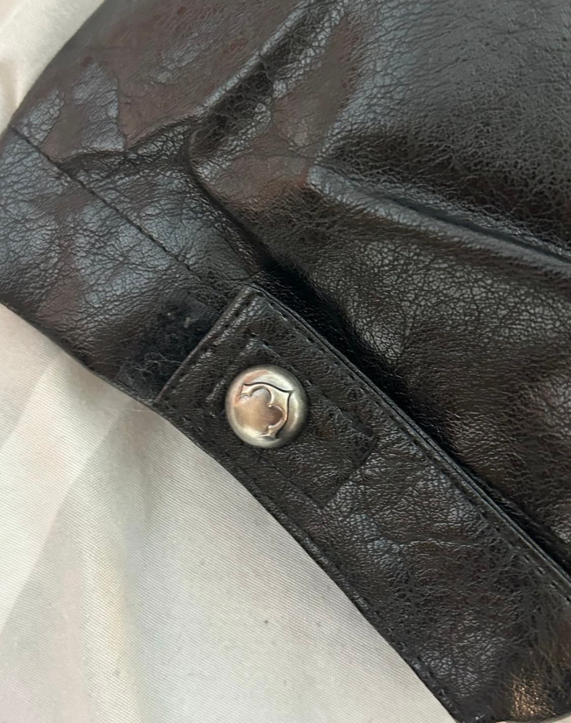 떠그클럽 레더패딩 점퍼 3 오류 상품이미지5