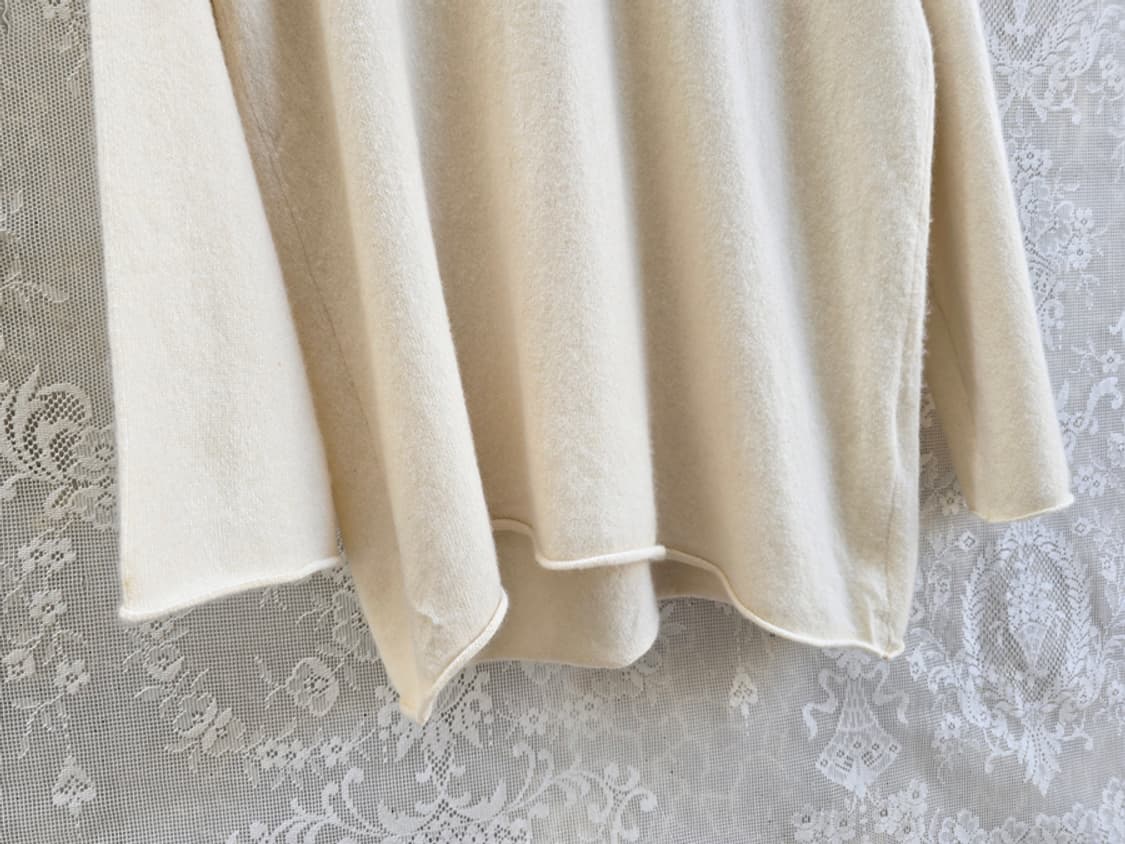 캐시미어 100% 브이넥 니트 상품이미지3