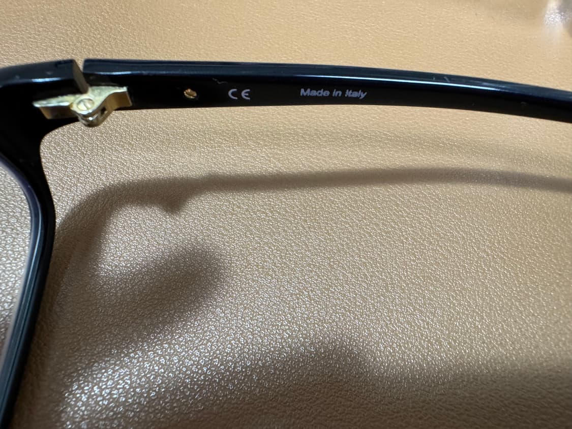 셀린느 안경(블루라이트 렌즈 맞춰놓은 상태) 상품이미지4