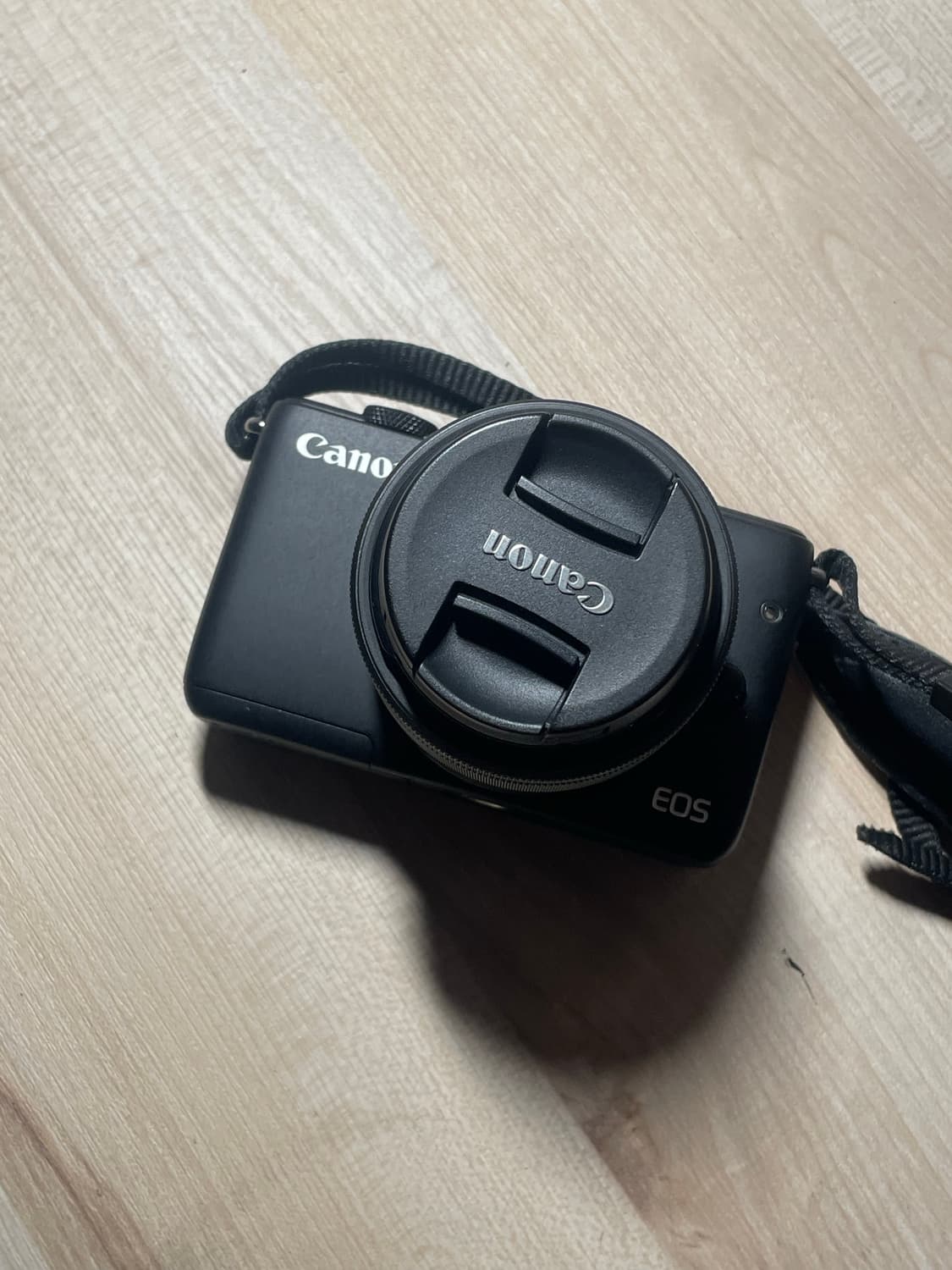 캐논 EOS m10 미러리스 카메라 상품이미지1