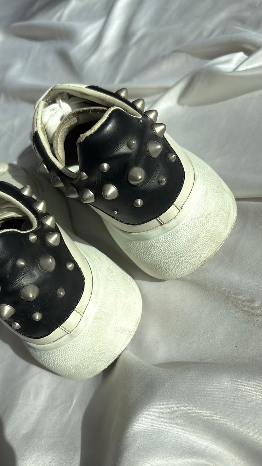 Oversized Stud Sneakers 상품이미지6