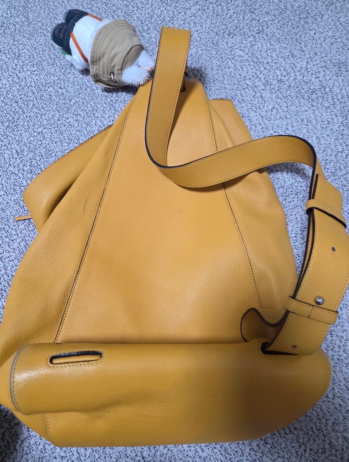 로에베 안톤 라지 한정판 컬러 상품이미지7