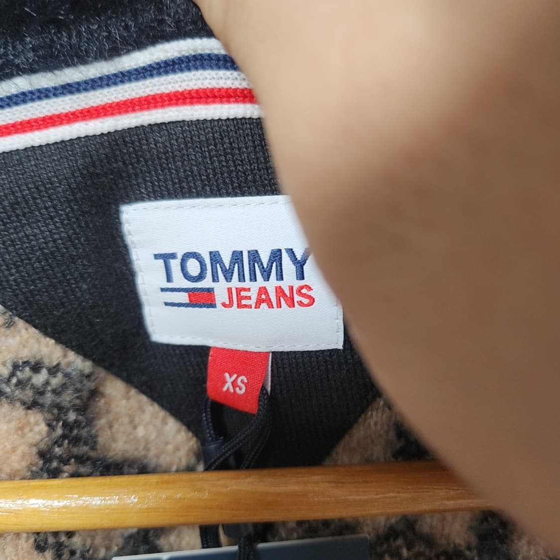 [XS] 새상품 타미힐피거 레오파드 퍼 가디건 상품이미지3