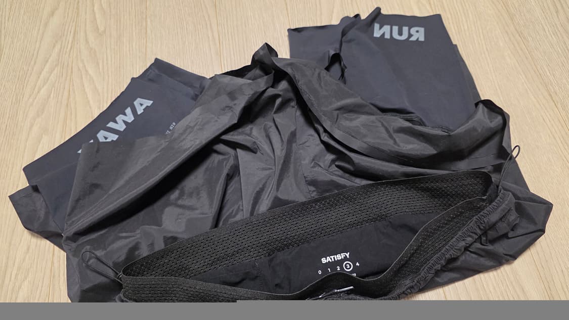 새티스파이 siatisfy  8인치 테크실크 반바지  상품이미지6