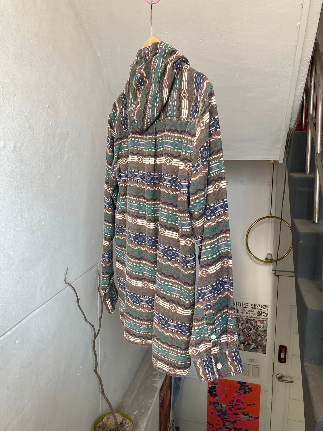 티티타카 패턴 후디 셔츠 상품이미지8