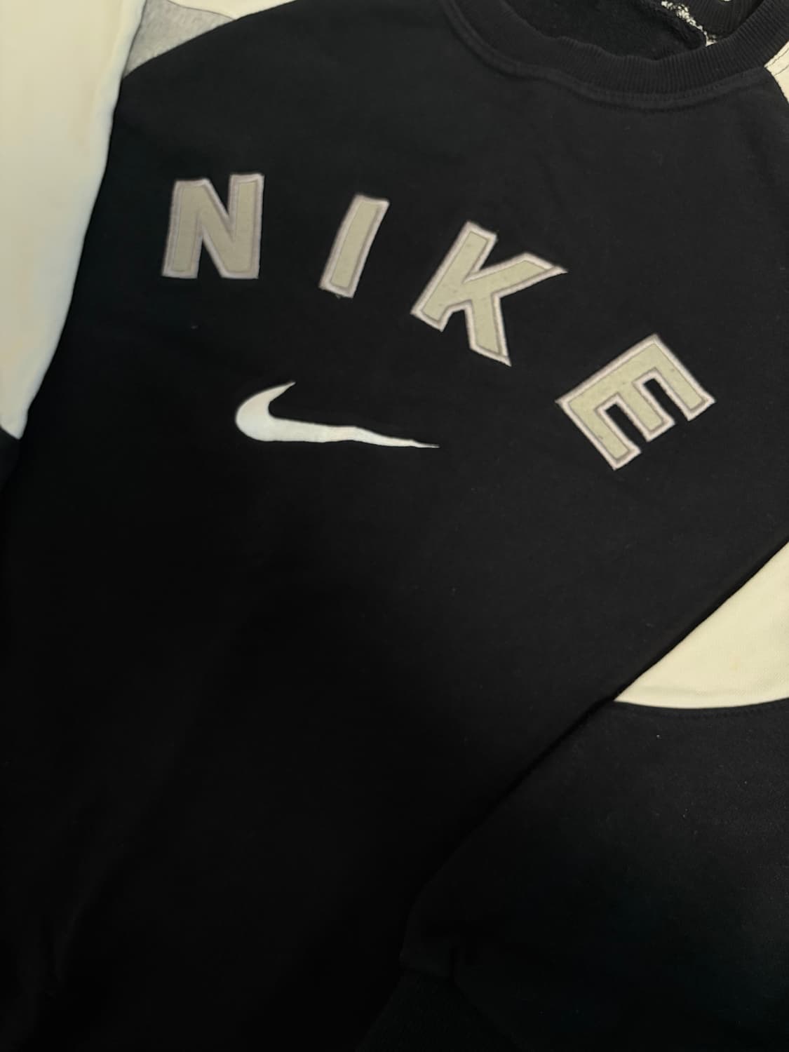 나이키 올드스쿨 맨투맨 상품이미지2