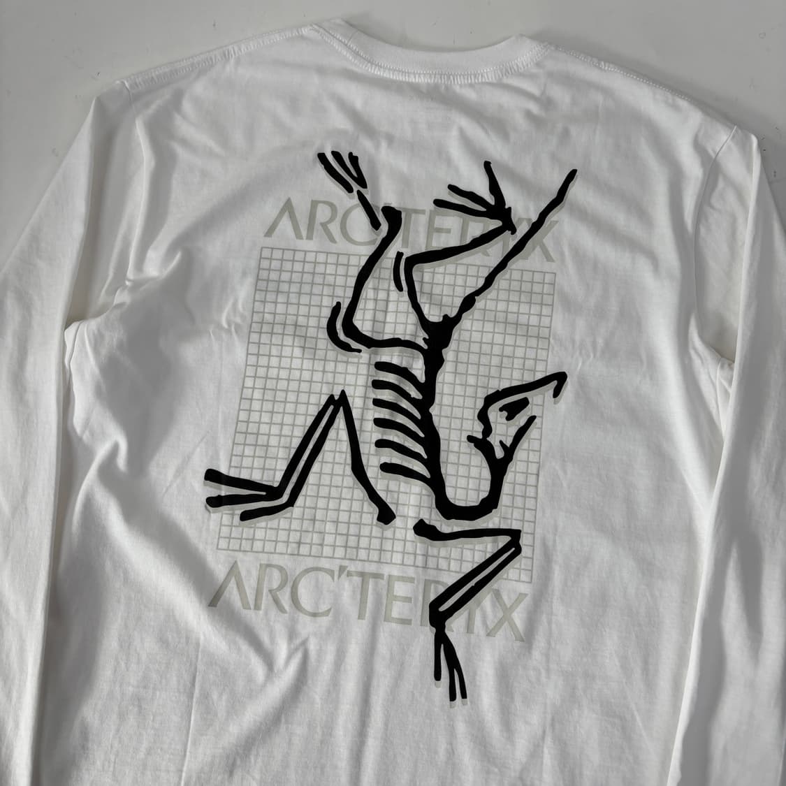 아크테릭스 멀티 버드로고 롱슬리브 상품이미지3