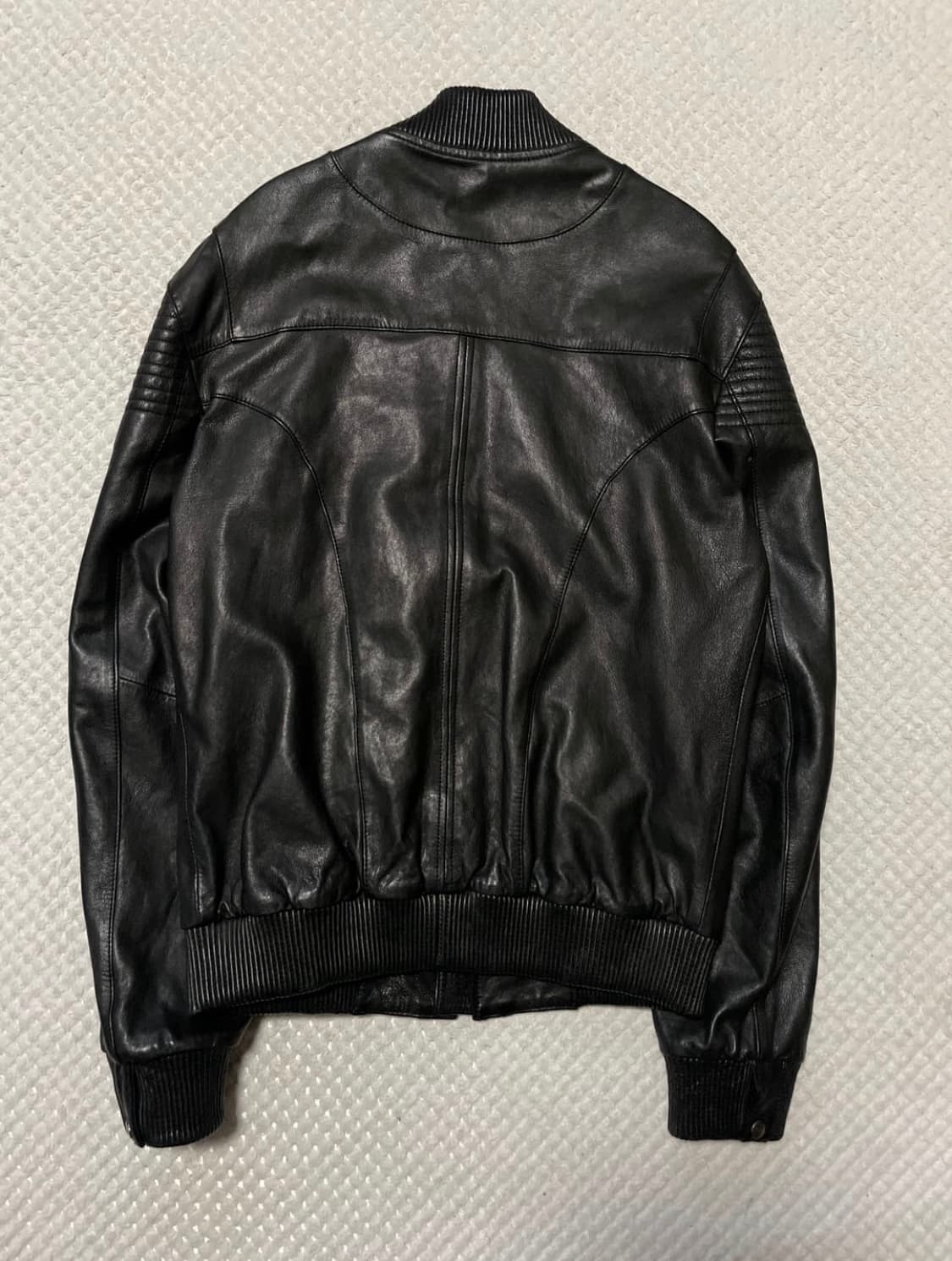 웨스턴 무드 이테리 램스킨 양가죽 절개 레더 자켓 상품이미지2