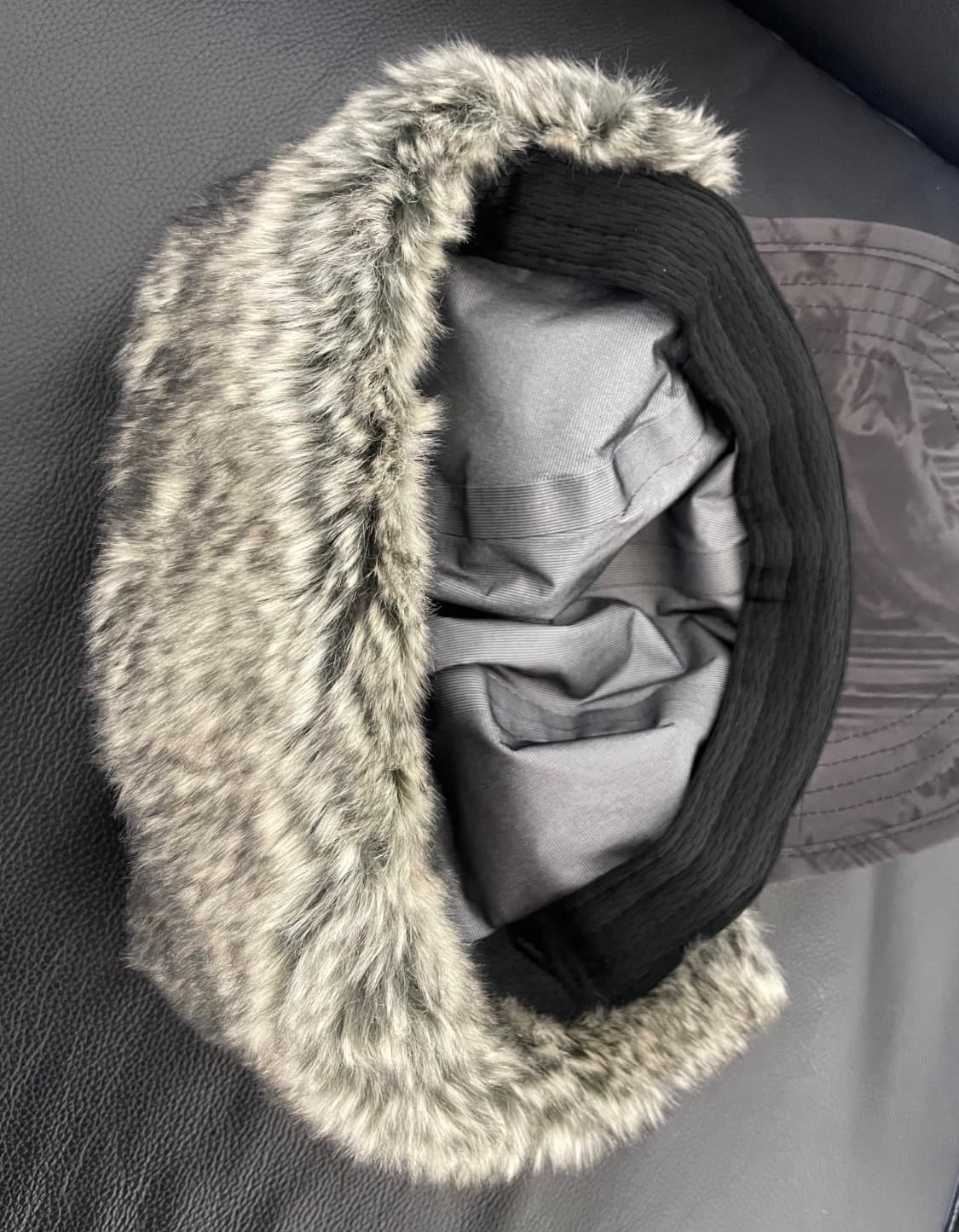 팔라스 x 비비안 웨스트우드 고어텍스 슈팅 캡 모노 프린트 상품이미지4