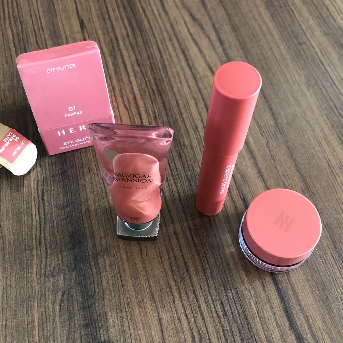 색조 화장품 일괄 코스메틱 뷰티 메이크업 헤라 무지개맨션 네이처리퍼블릭 상품이미지1