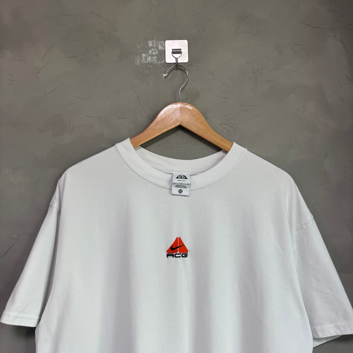 나이키 ACG 반팔 화이트 상품이미지2