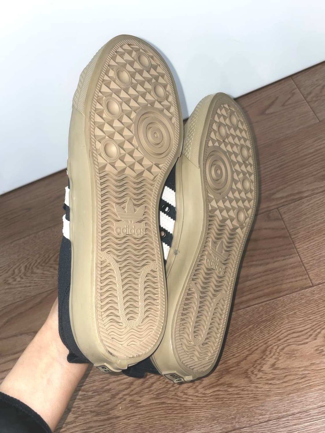 아디다스 니짜 로우 240 상품이미지6