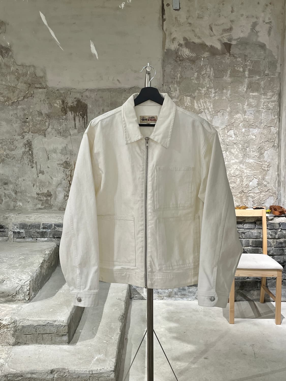 스투시 본 오버다이드 집 워크 자켓 상품이미지1