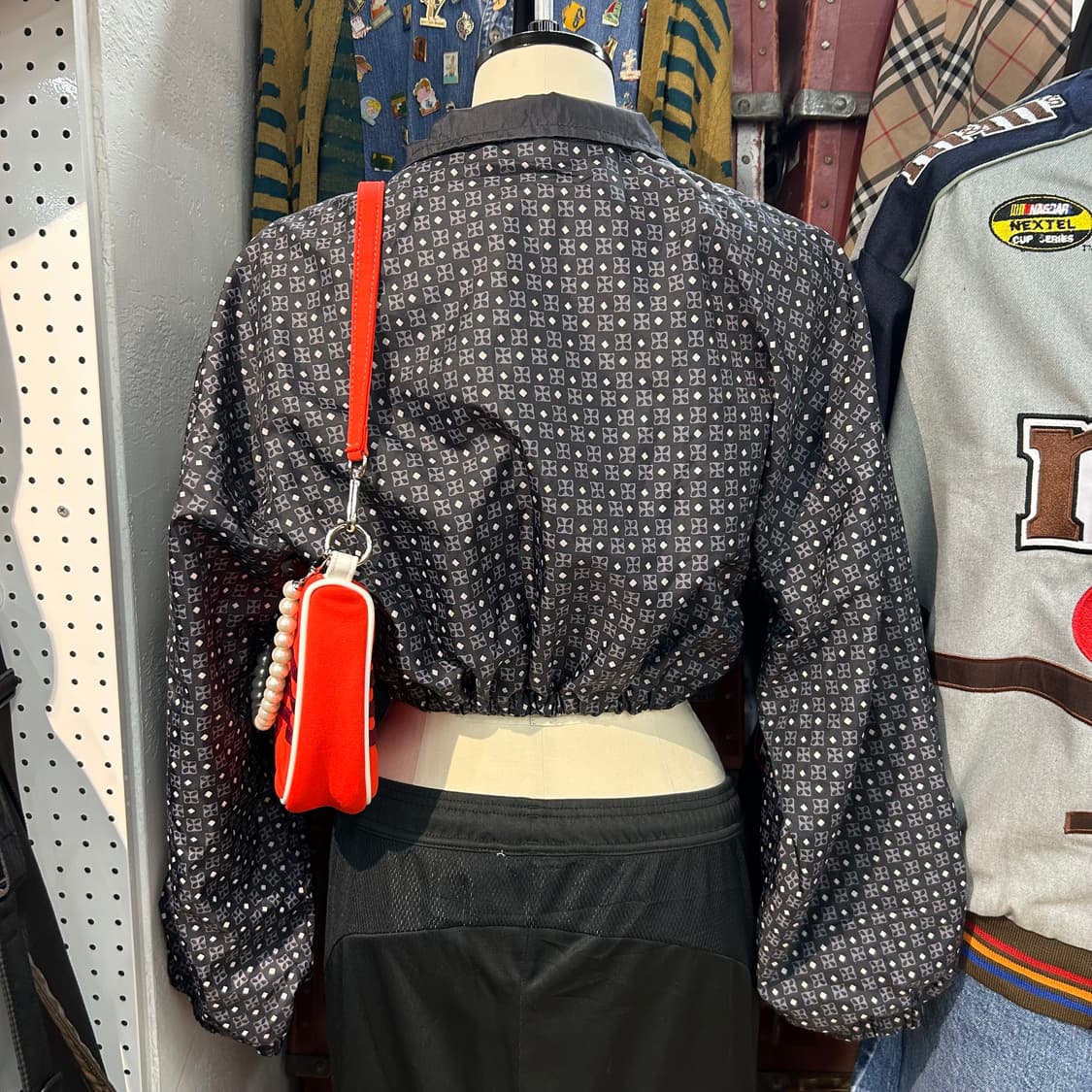 Reebok Over-Fit Crop Jersey 상품이미지5