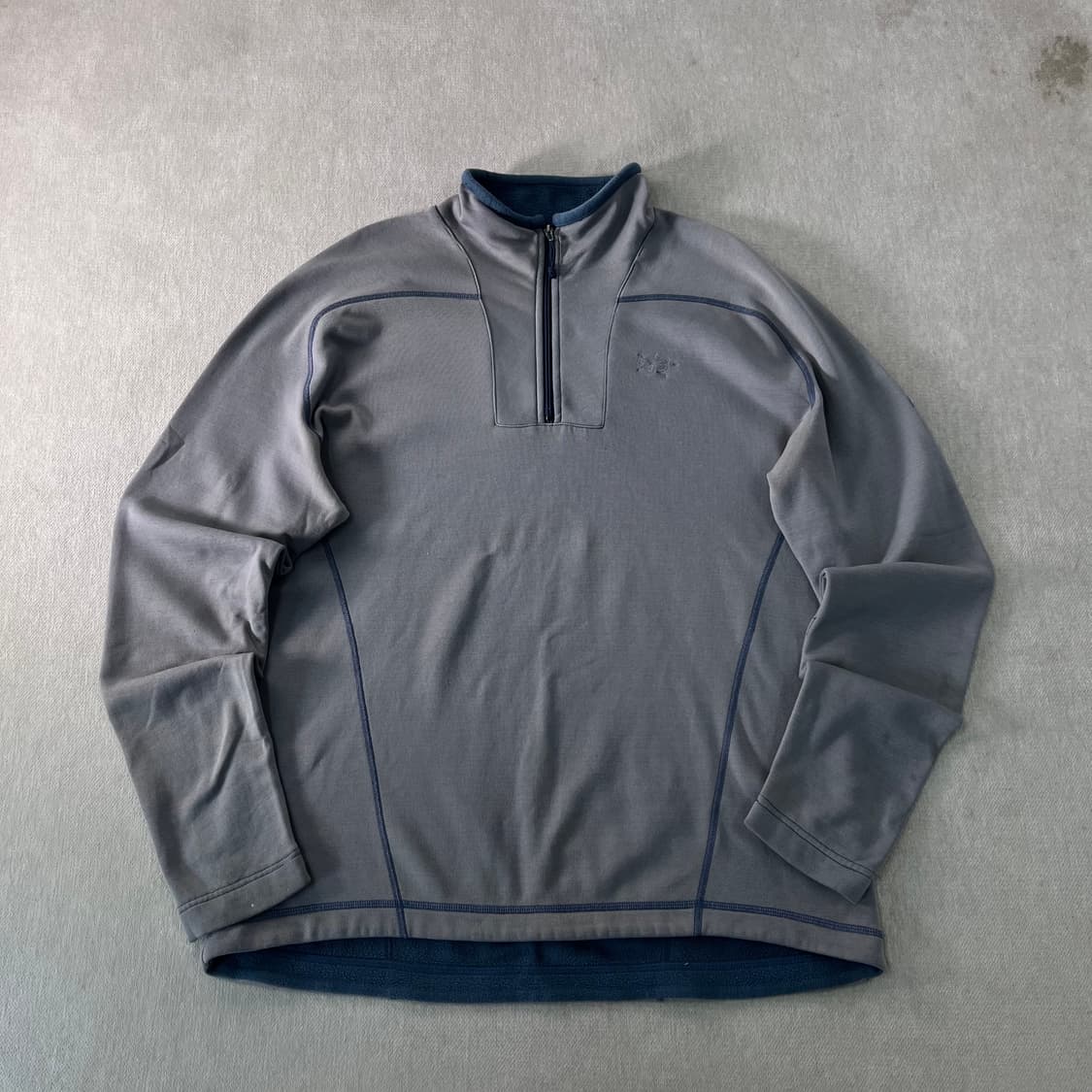 105 아크테릭스 반집업 자수 후리스  상품이미지1