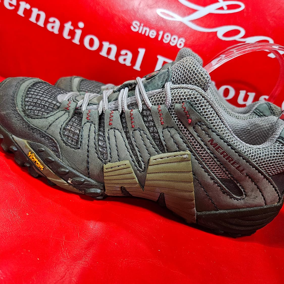 머렐(MERRELL) 비블람 고프코어 트래킹화
41  상품이미지2