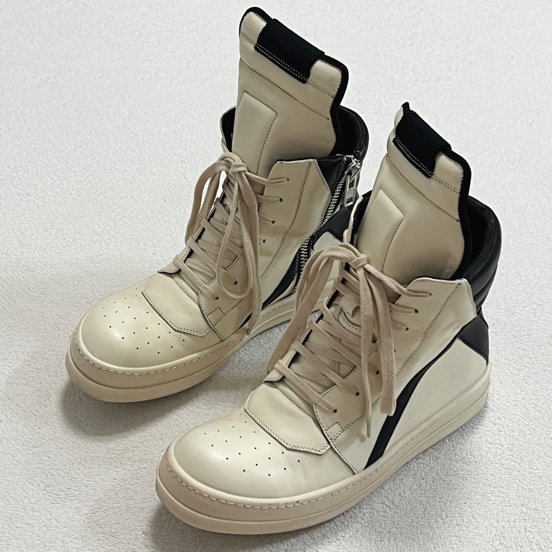 릭오웬스 15FW 지오바스켓 모노크롬 LPO 밀크 블랙 상품이미지2