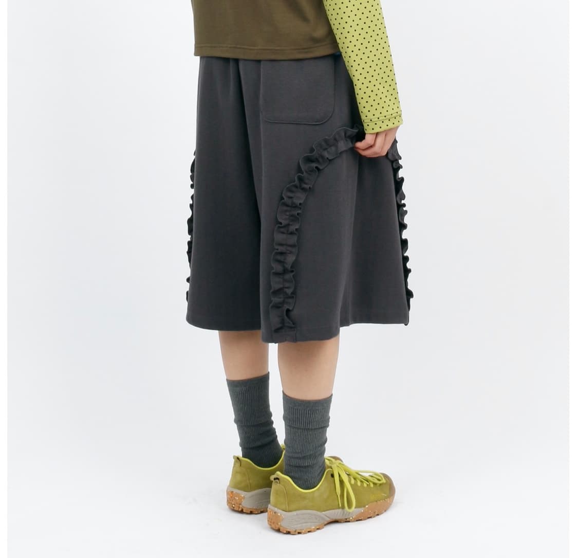 써넥트 반바지 버뮤다팬츠 챠콜 Herringbone Frill Short 상품이미지6