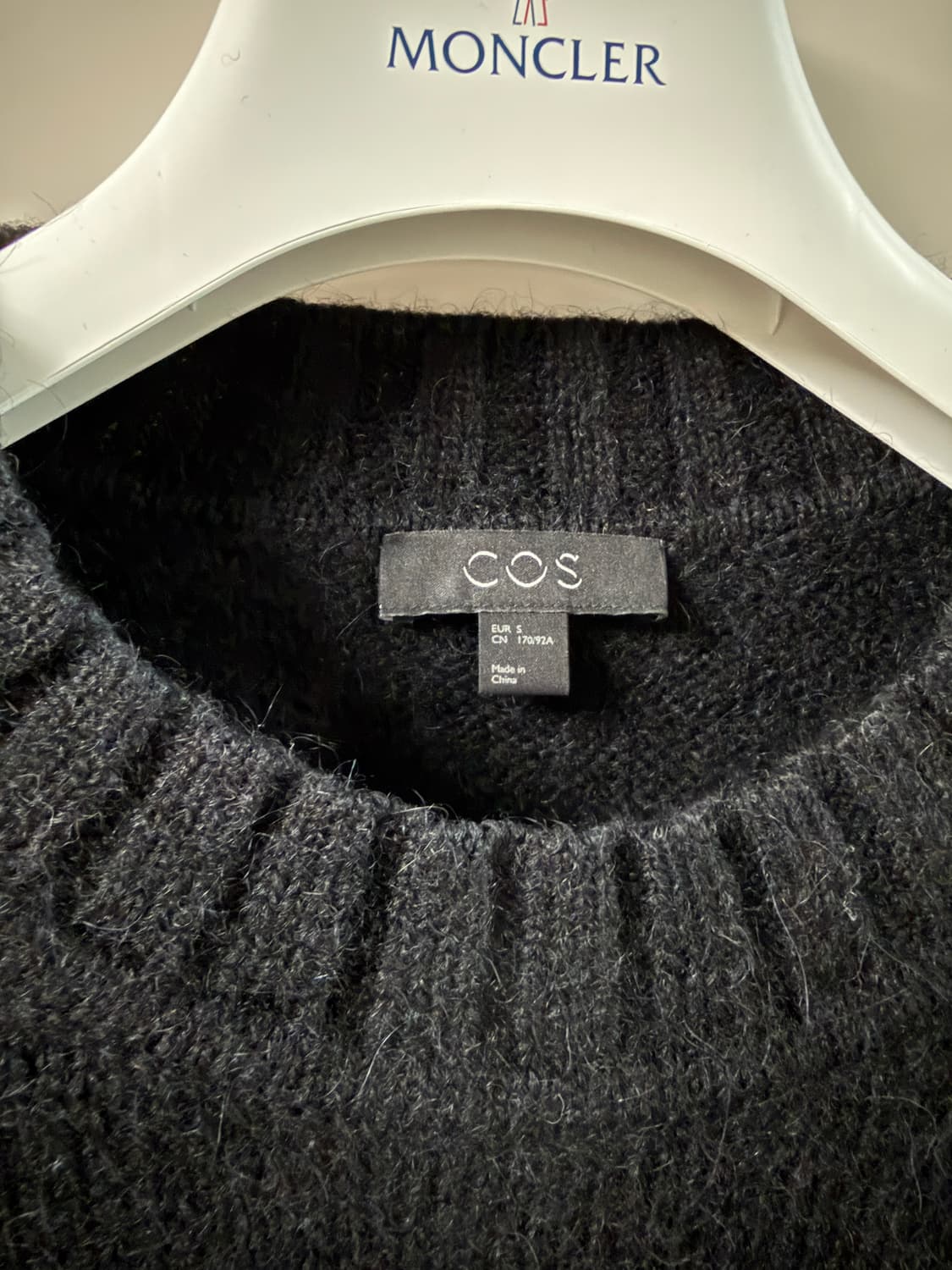 cos 코스 니트 팝니다. 상품이미지2