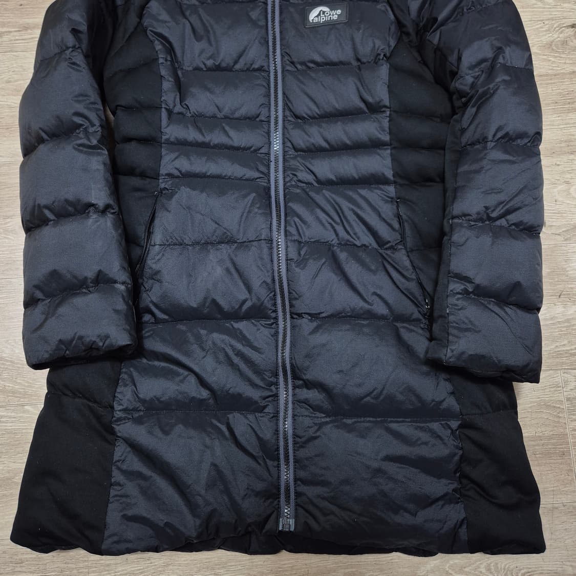 로우알파인 박스로고 여성 덕다운 후드 롱패딩 S(90) 상품이미지3