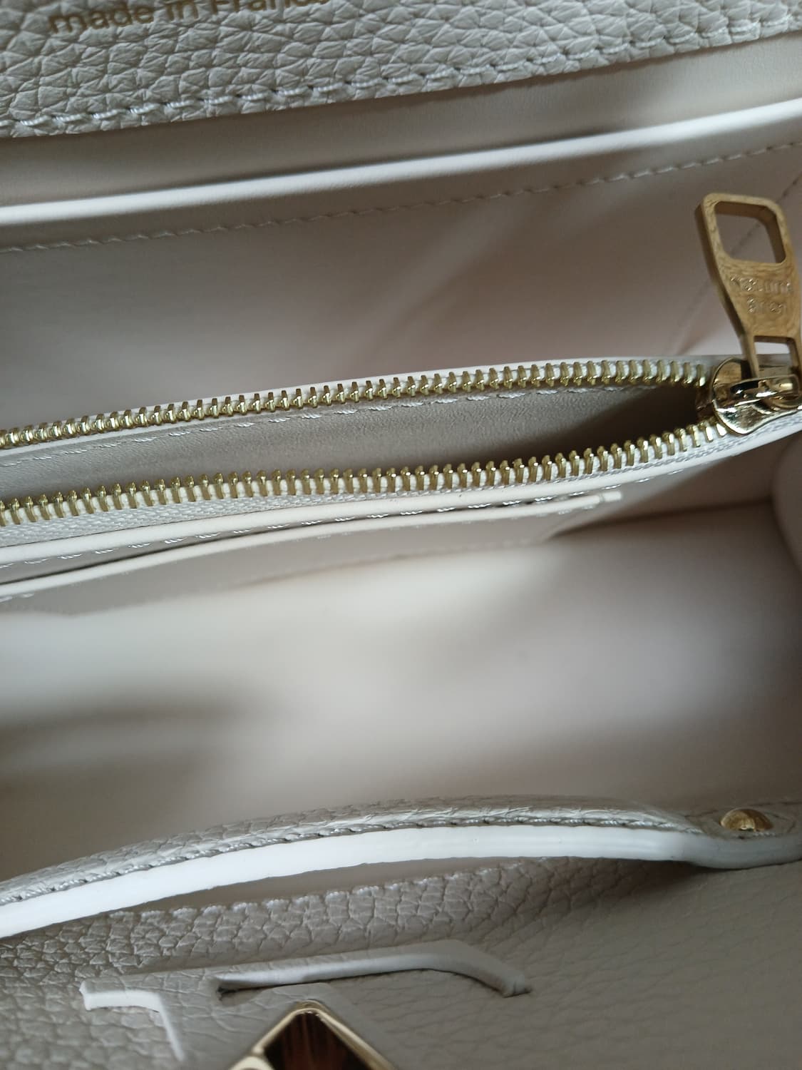 루이비통 카퓌신BB 토트백 쿼르츠 M25087 상품이미지10