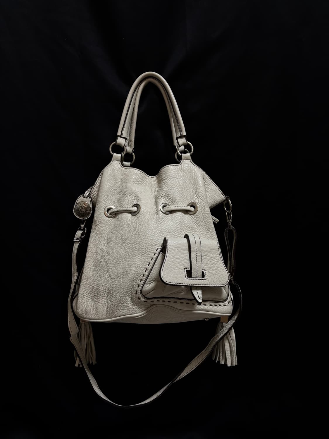 “Unknown” 00’s Design Pocket Detail Bag 상품이미지1